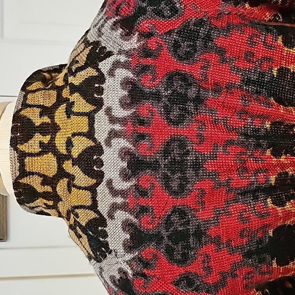 Luii, women's lightweight jacket. One‎ button medium wool blend. 3/4 slee… - Picture 9 of 14